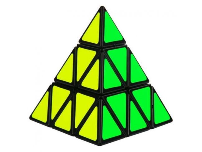 Rubikova pyramída