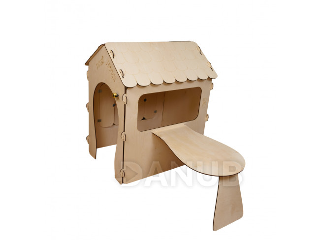 Drevený domček pre deti s kriedovou tabuľou a stolíkom - 86 x 137 x 105 cm