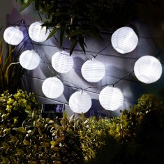 Reťaz zo solárnych lampiónov - 10 ks bielych lampiónov, studená biela LED - 3,7 m