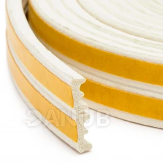 Samolepiaca izolácia na dvere/okno