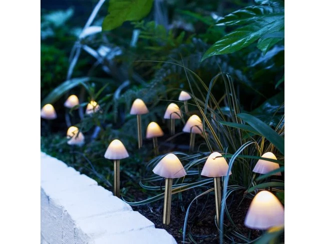 LED solárna lampa - 12 ks mini hríbov - teplá biela - 24 cm x 4 m