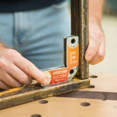 Zvárací magnet - 45° - 90° - 135° - 9 kg