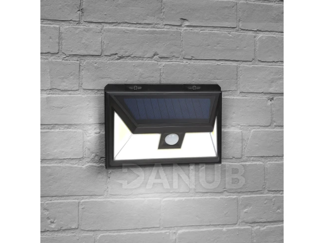 Solárny reflektor s pohybovým senzorom - 3 COB LED