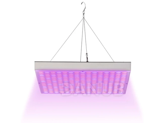 Závesný panel na osvetlenie rastlín na pestovanie zeleniny a sadeníc -225 LED - 36 W
